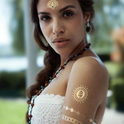 Body Art Temporary tattoos Gold Silver Designs For Women